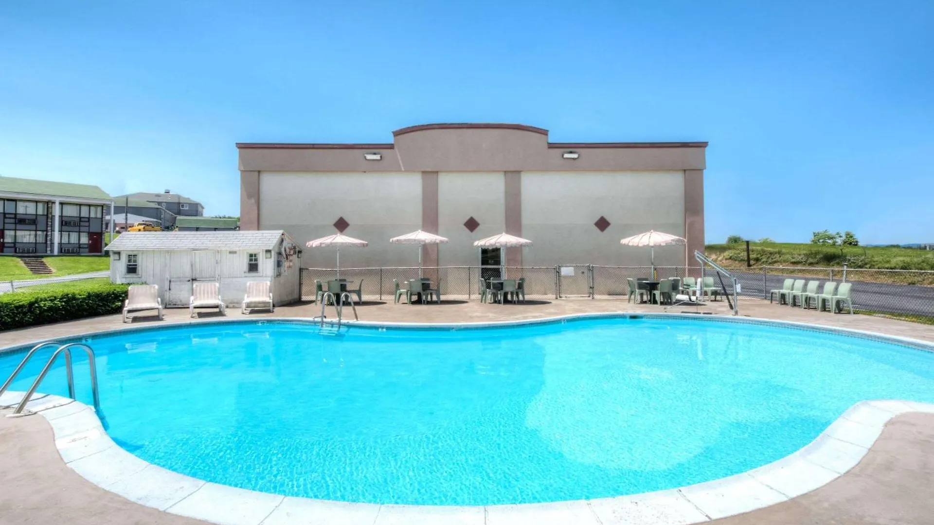 8 Airport Hotels in Pennsylvania That Stand Out